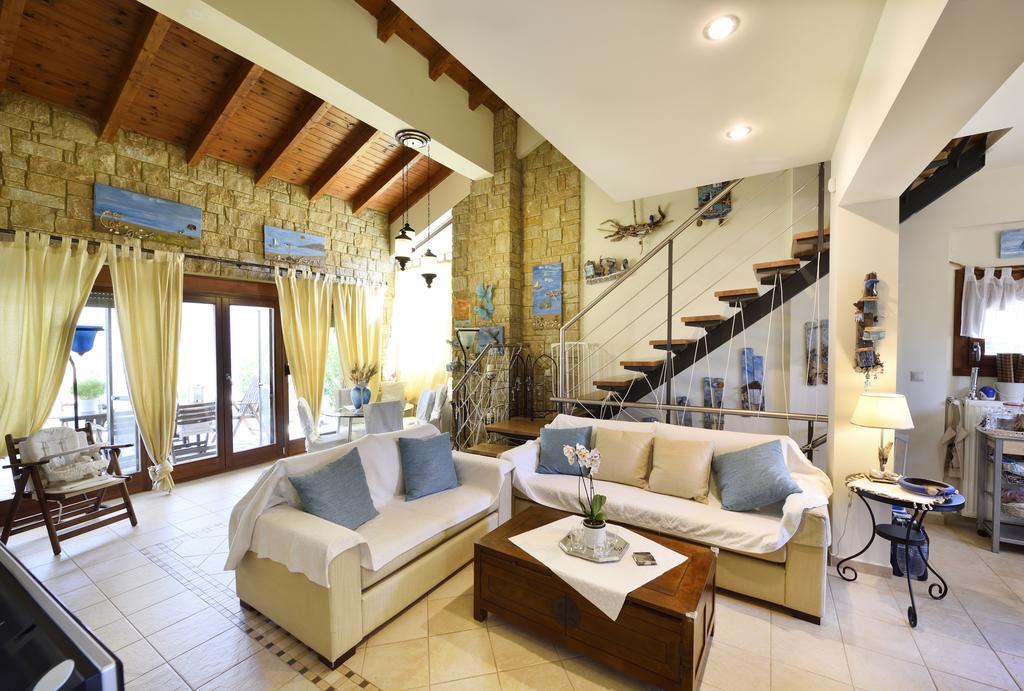 Beautiful Sani Villa 외부 사진